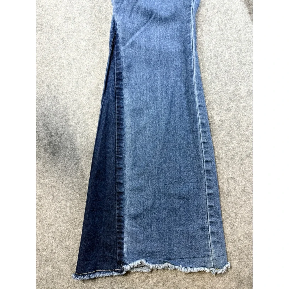Jolie & Joy Jeans Womens 14 Blue Flare Pull On Denim Pants Frayed Hem X5F0021D